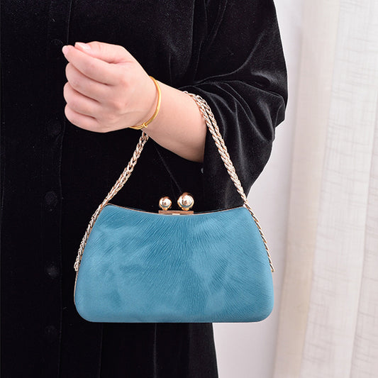 Sac bandoulière à chaîne argenté pour femme en soirée