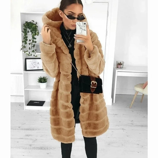 Céleste | Manteau fausse fourrure à capuche