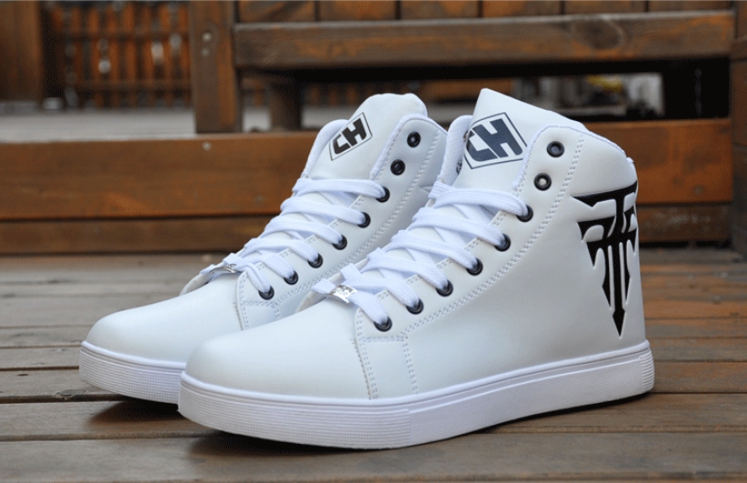Sneakers montantes homme blanches à bout rond