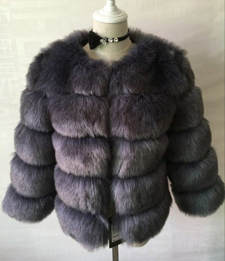 Manteau femme d'hiver court à effet fourrure bandes horizontales
