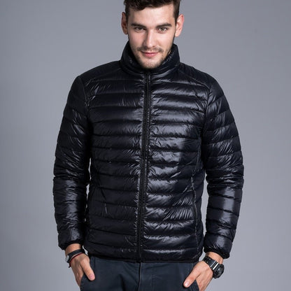Doudoune homme courte à capuche bleu marine et noir