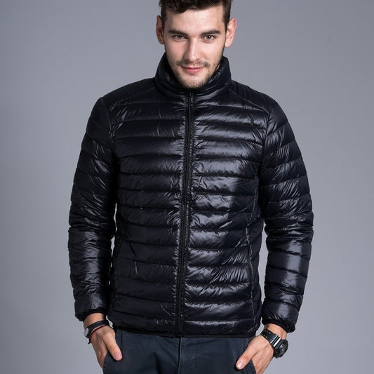 Doudoune homme courte à capuche bleu marine et noir
