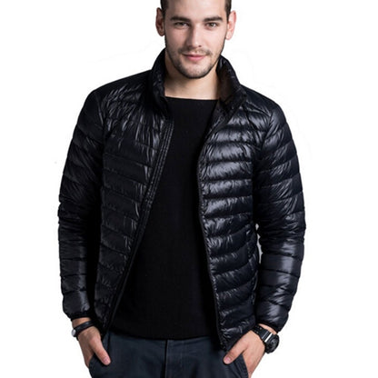 Doudoune homme courte à capuche bleu marine et noir