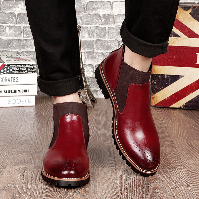 Bottes homme en cuir style Martin marron vue de profil