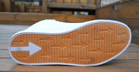 Sneakers montantes homme blanches à bout rond