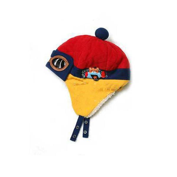 Bonnet d'hiver femme au style pilote, vue de face