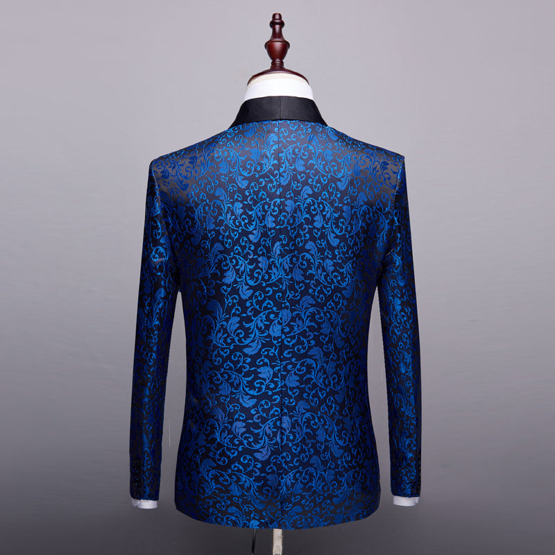 Costume homme pour mariage en bleu, noir, blanc et bordeaux