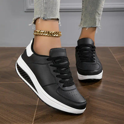 Baskets compensées à lacets pour femme, vue de profil