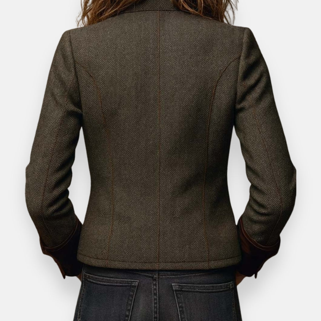 Veste femme à chevrons à coupe structurée, vue de face