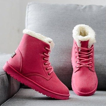 Bottes d'hiver femme doublées peluche vue de profil