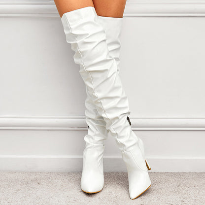 Bottes cuissardes femme à talon haut, vue de profil