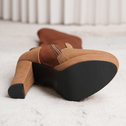 Bottes cuissardes femme en daim noir talon carré