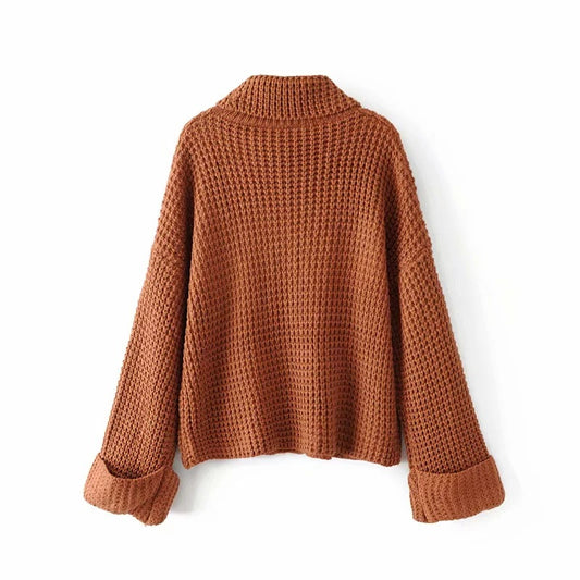 Pull femme col rond en coloris rouge, blanc ou noir