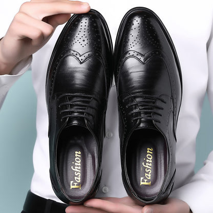 Chaussures habillées en cuir homme au motif ciselé