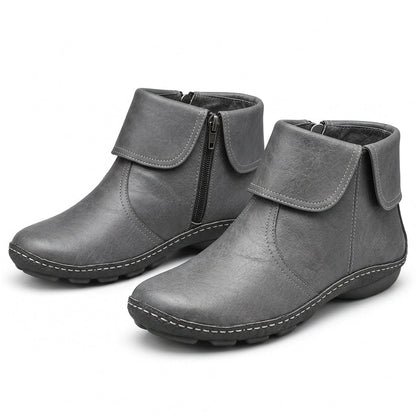 Bottines femme à bout rond et velcro, vue de profil