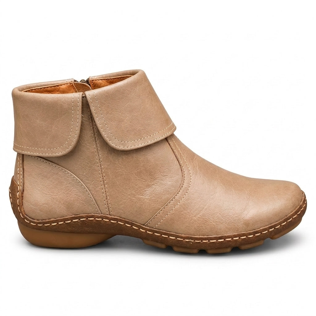 Bottines femme à bout rond et velcro, vue de profil
