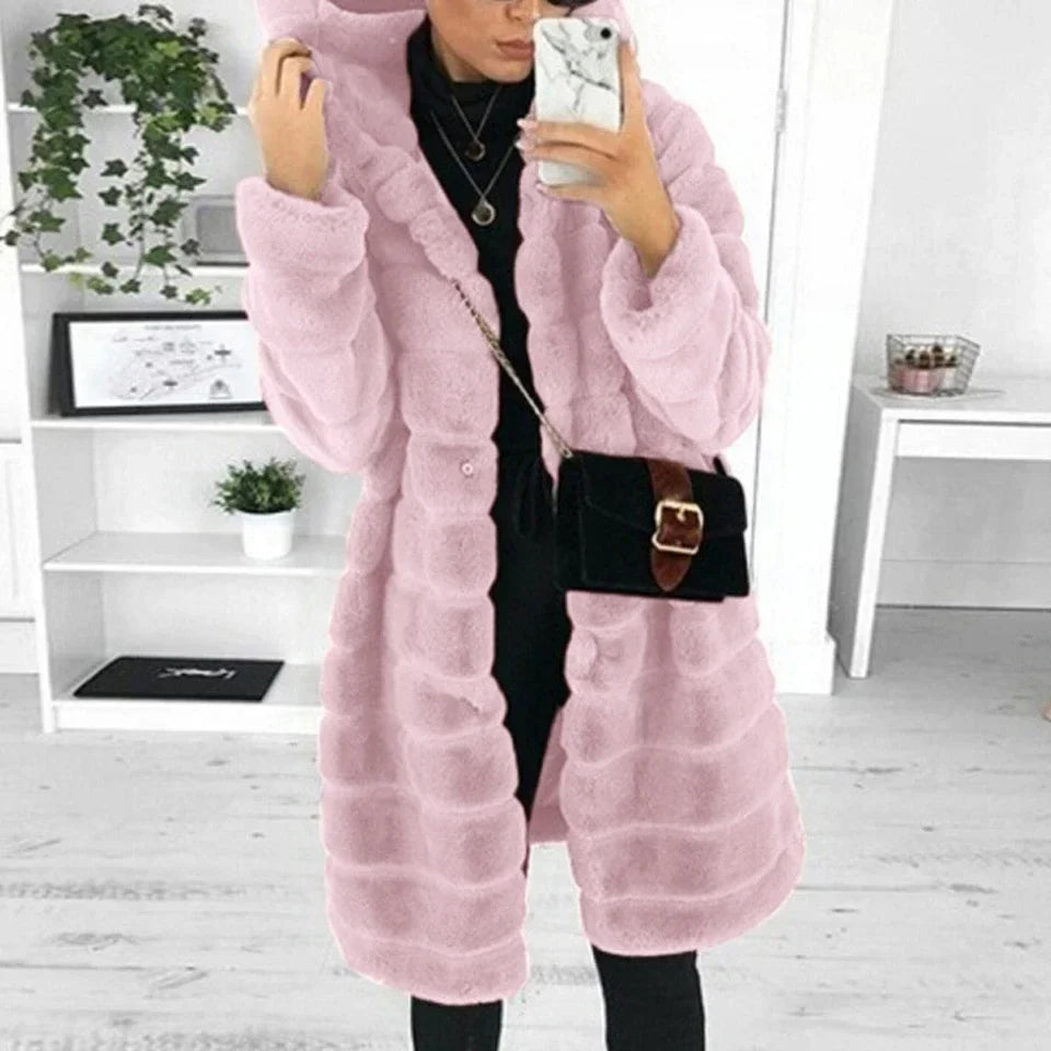 Céleste | Manteau fausse fourrure à capuche