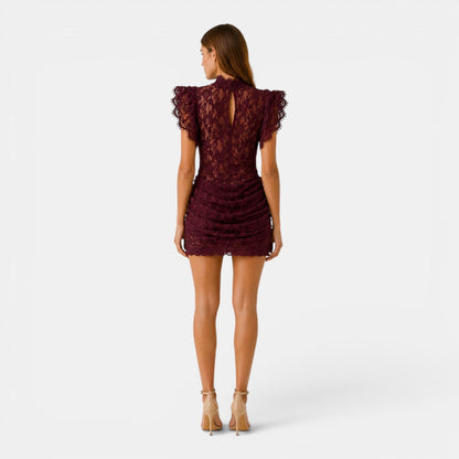 Robe mini femme en dentelle froncée