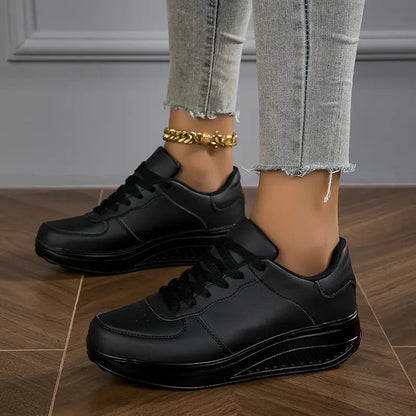 Baskets compensées à lacets pour femme, vue de profil